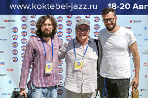 From left: Musicians Makar Novikov, Igor Bril and Aleksandr Zinger at the news conference given by the Brill Family band at the Koktebel Jazz Party 2017 international music festival.