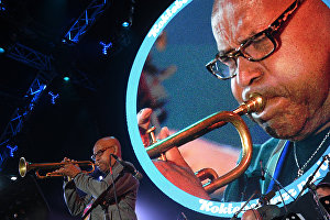 Eddie Henderson (USA), member of Yakov Okun's International Jazz Ensemble, performs during the All Stars KJP Jam with the participation of the big band lead by Sergei Golovin, at the 16th Koktebel Jazz Party international music festival